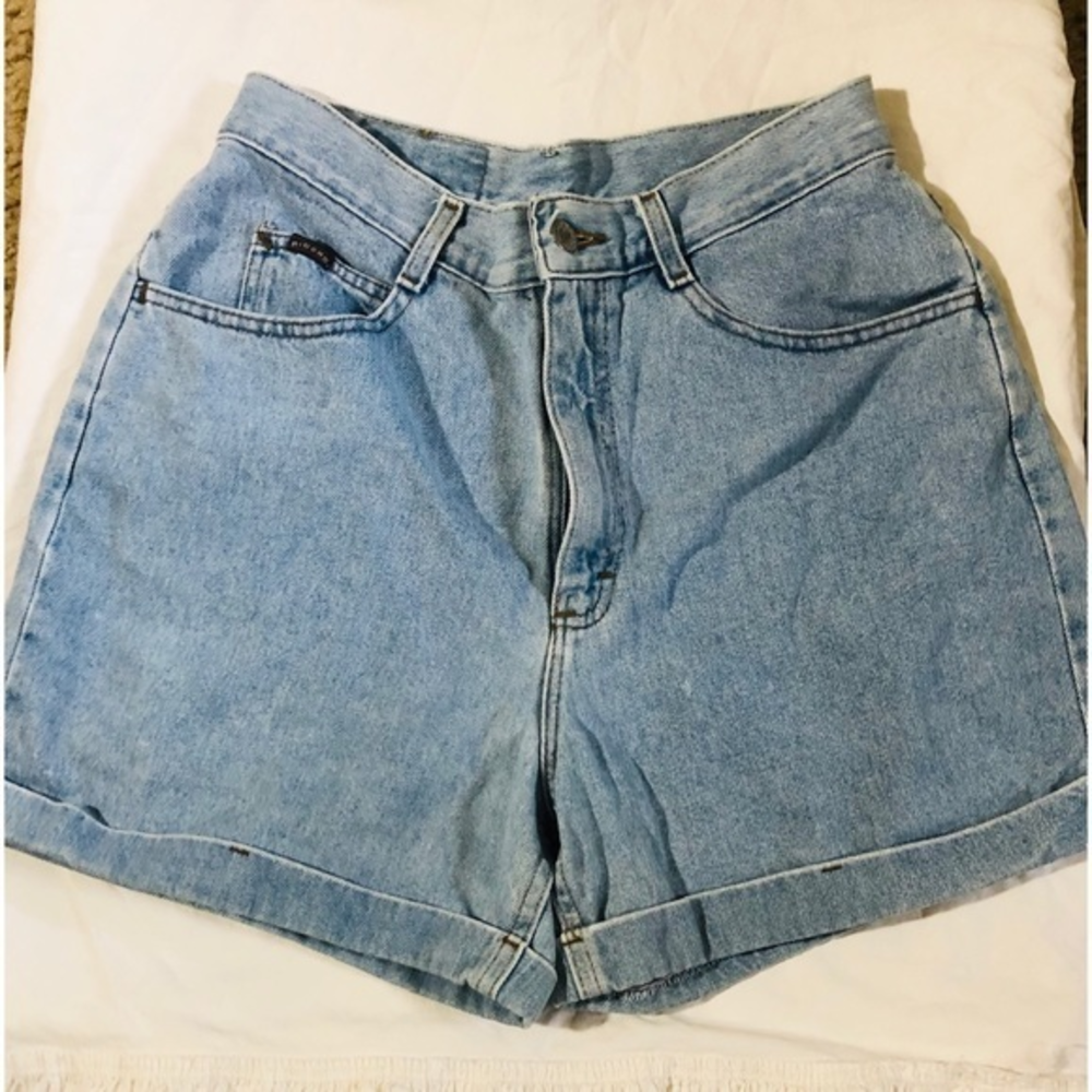 Vintage Mom High Waist Jean Shorts “Riders” 10M